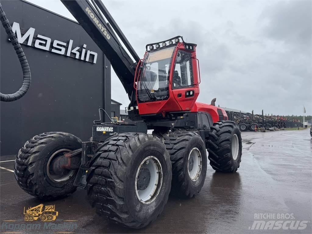 Komatsu 951 Харвестери