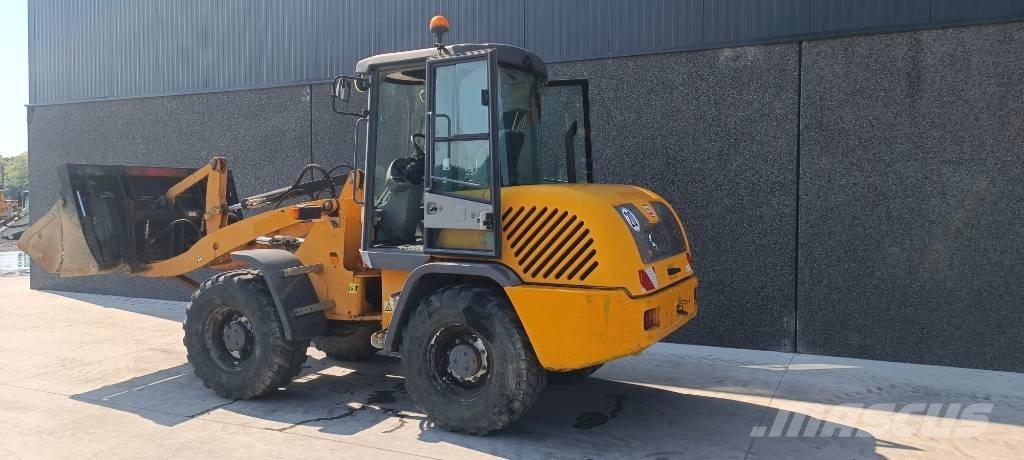 Terex TL 80 Фронтальні навантажувачі