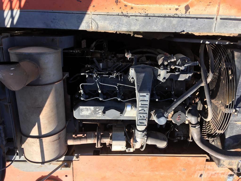 Hitachi EX 270 LC-5 Гусеничні екскаватори