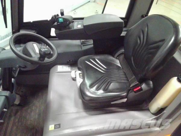 Jungheinrich EFG 220 Електронавантажувачі