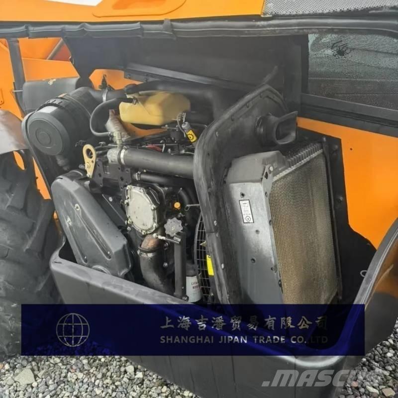 JCB 535-95 Телескопічні навантажувачі