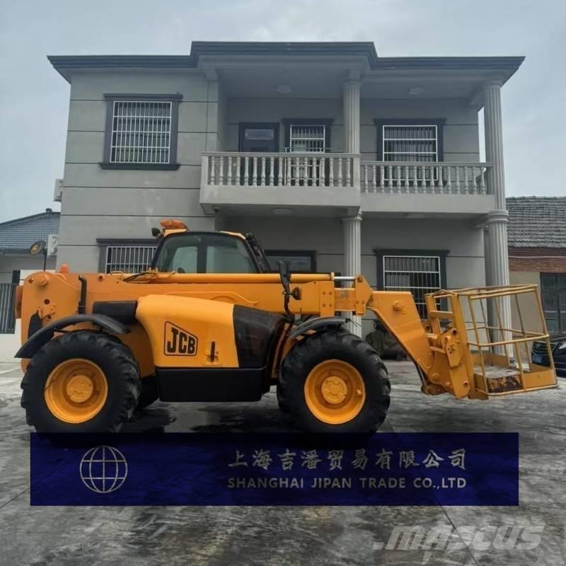 JCB 535-95 Телескопічні навантажувачі