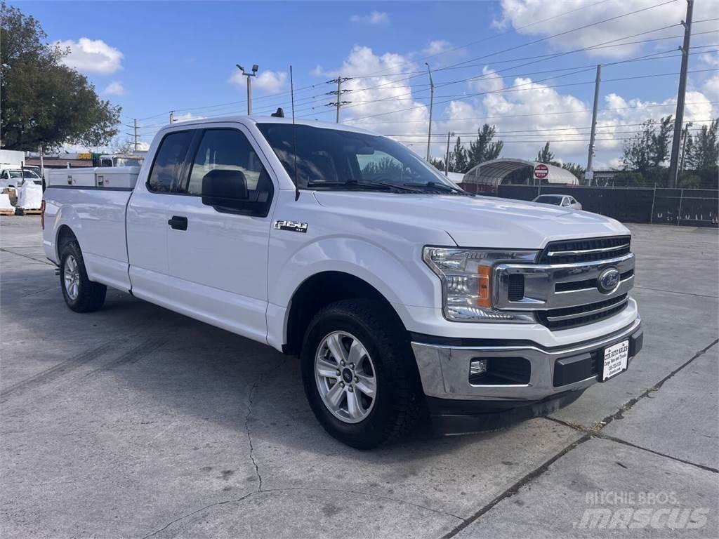 Ford F-150 Пікапи / Бічне розвантаження