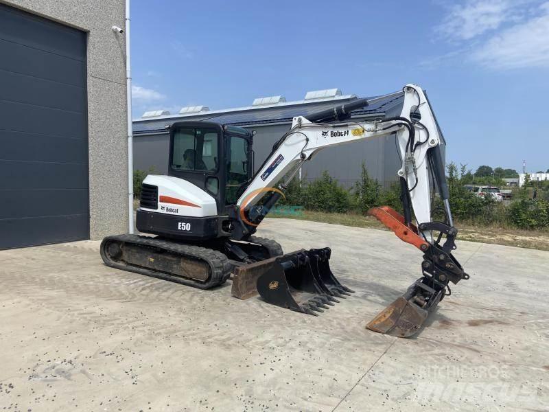 Bobcat E 50 Колісні екскаватори