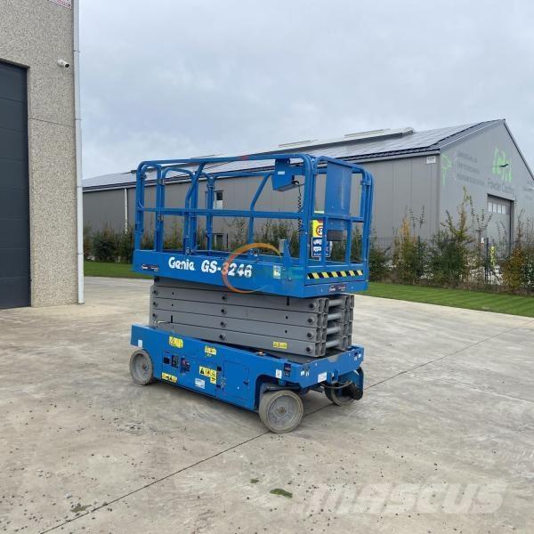 Genie GS-3246 Колінчаті підйомники