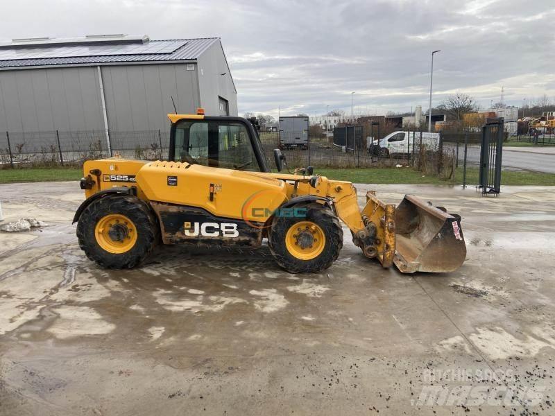 JCB 525.60 Телескопічні навантажувачі