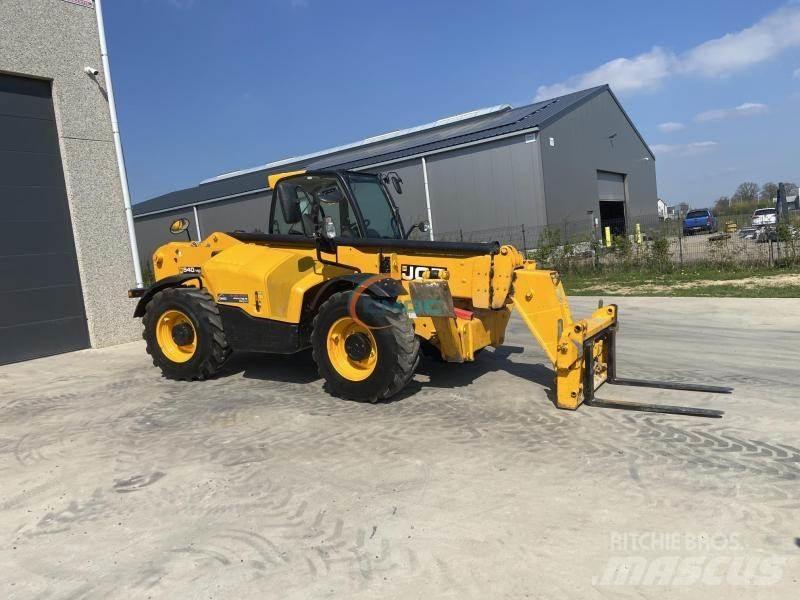 JCB 540-140 Телескопічні навантажувачі