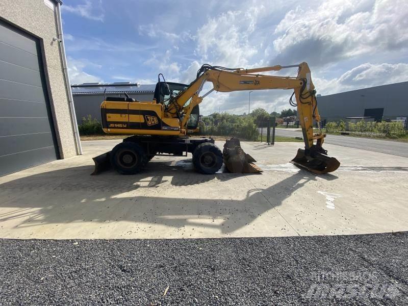 JCB JS145W Колісні екскаватори