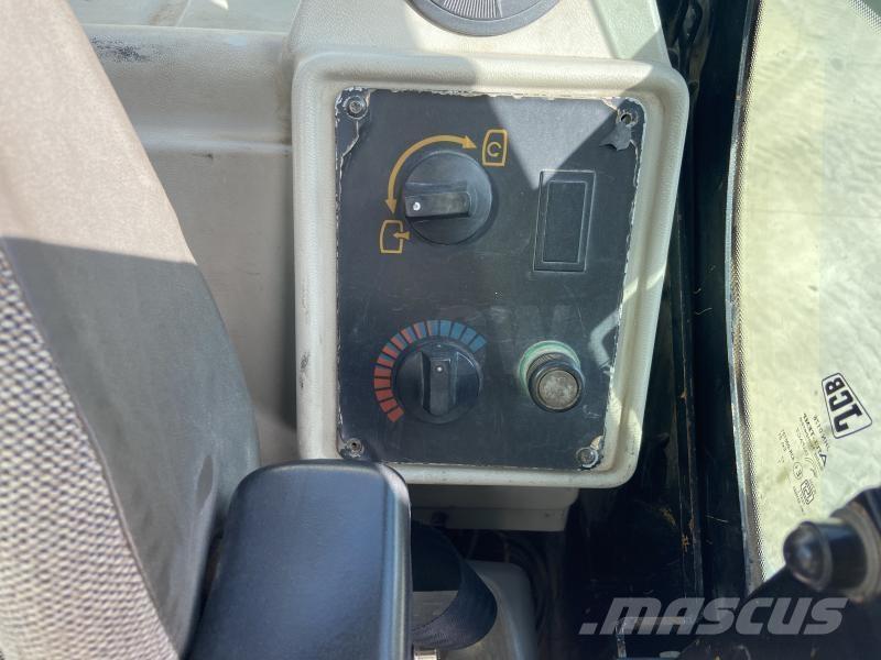 JCB JS145W Колісні екскаватори