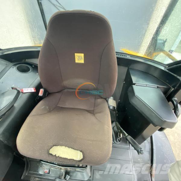 JCB TM220 Фронтальні навантажувачі