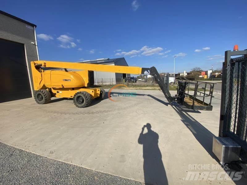 JLG 800AJ Колінчаті підйомники