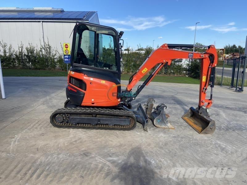 Kubota U27-4 HI Колісні екскаватори
