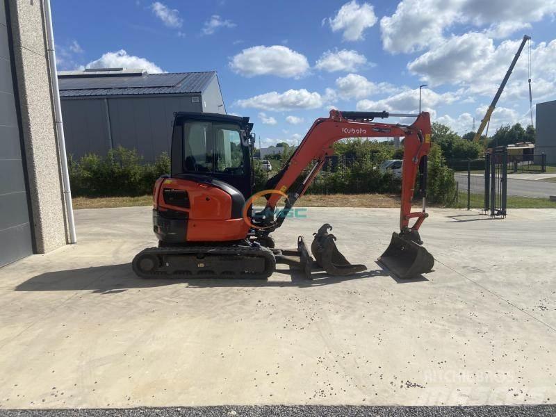 Kubota U36-4 Колісні екскаватори