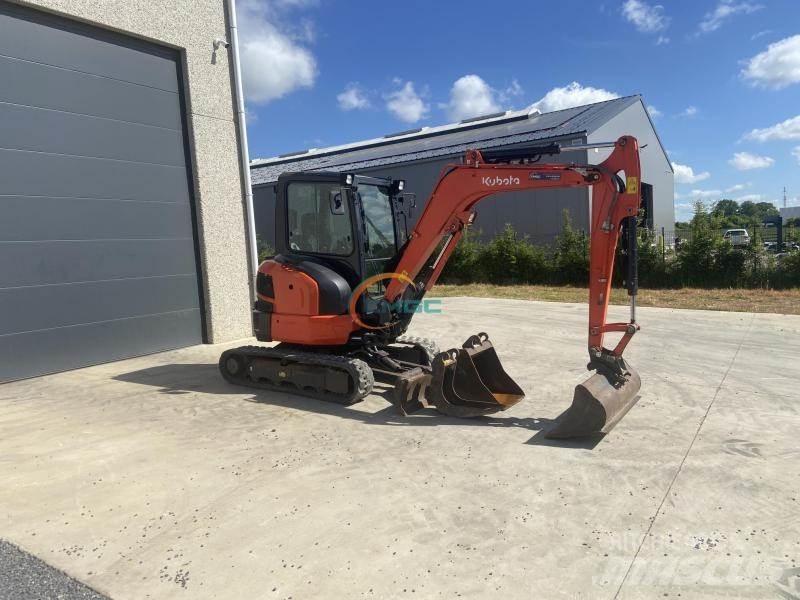 Kubota U36-4 Колісні екскаватори