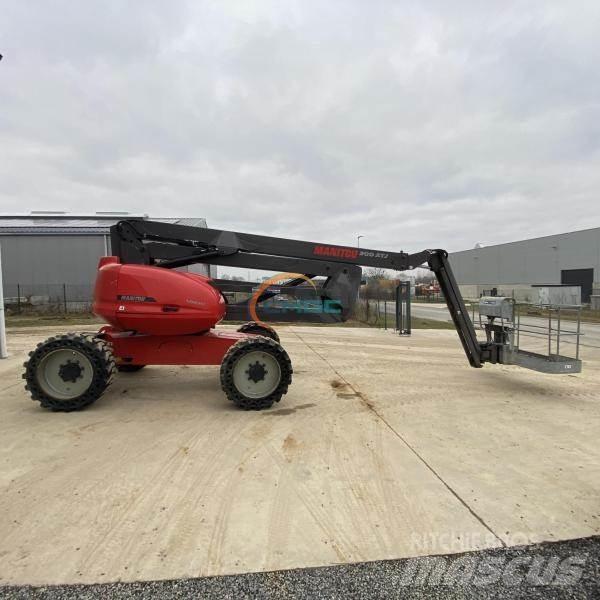 Manitou 200 ATJ Колінчаті підйомники