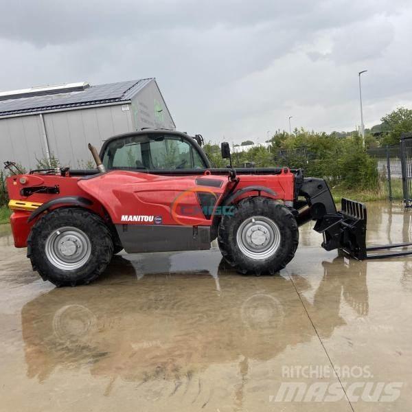 Manitou MT1335 Телескопічні навантажувачі