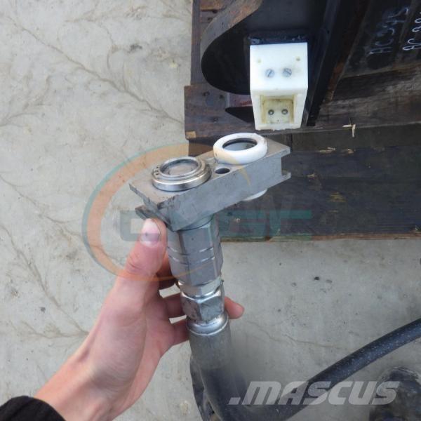 Sandvik CB45S Плуги