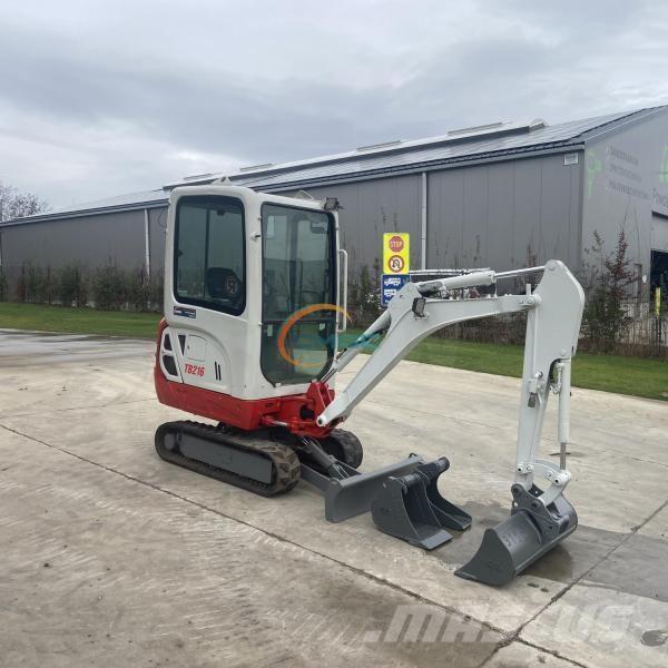 Takeuchi TB216 Колісні екскаватори