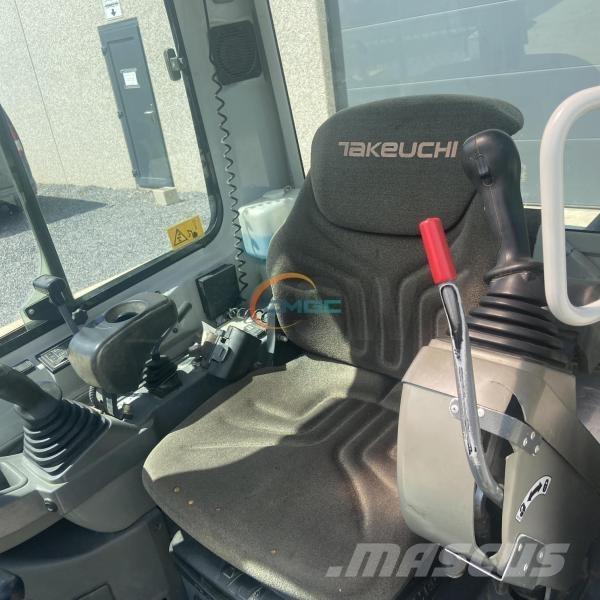 Takeuchi TB225 Колісні екскаватори
