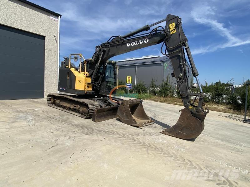 Volvo EC45 Колісні екскаватори