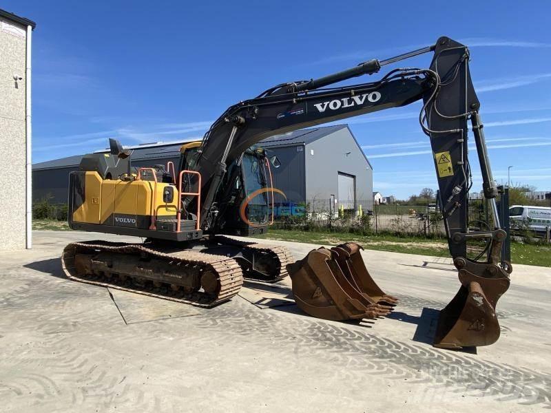 Volvo L 40 Колісні екскаватори