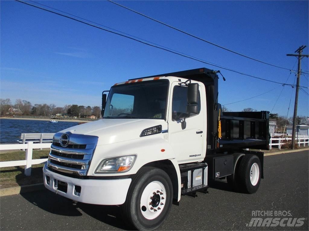 Hino 268 Самоскиди