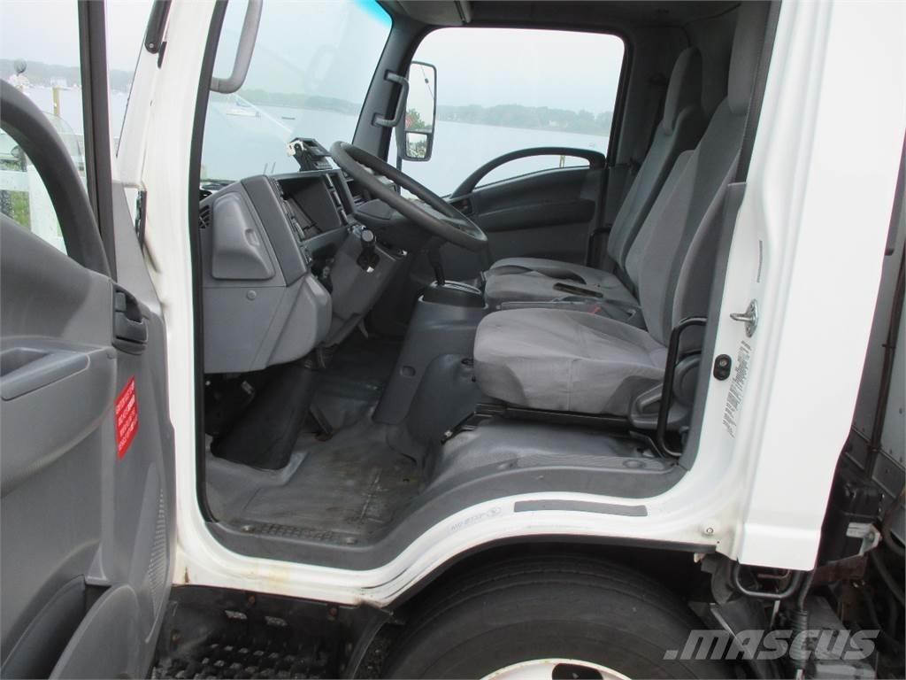 Isuzu NQR Рефрижератори