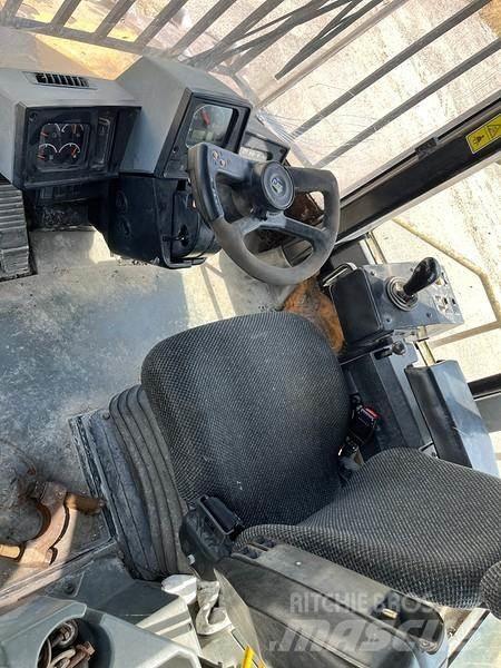 CAT 826H Сміттєві преси