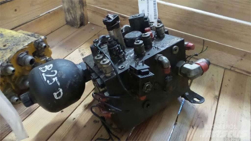 Bell B25D Гідравліка
