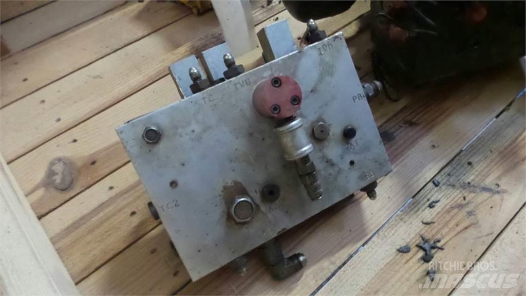 Bell B30D Кабіна