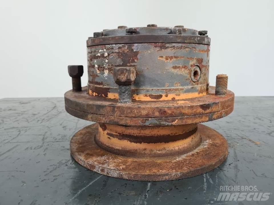 CASE 421B Коробка передач