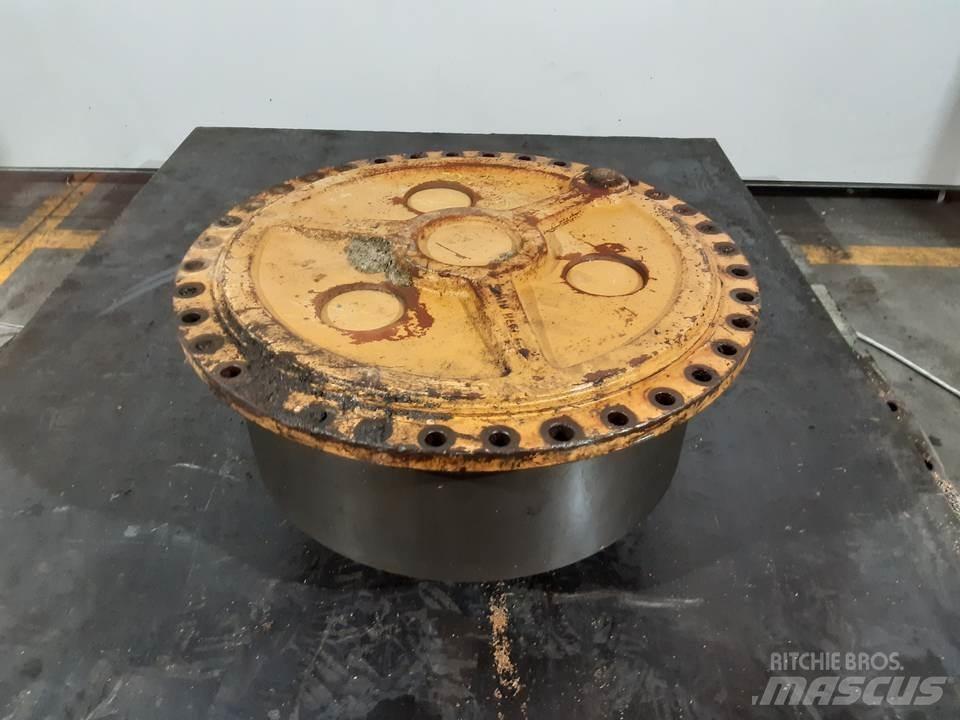 CASE 921C Коробка передач