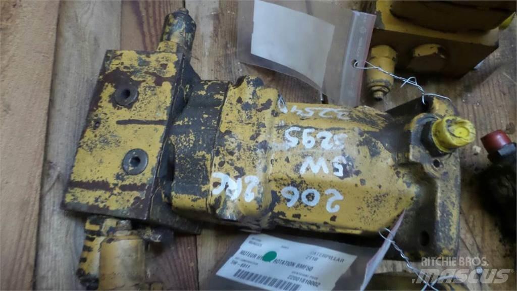 CAT 206 Гідравліка