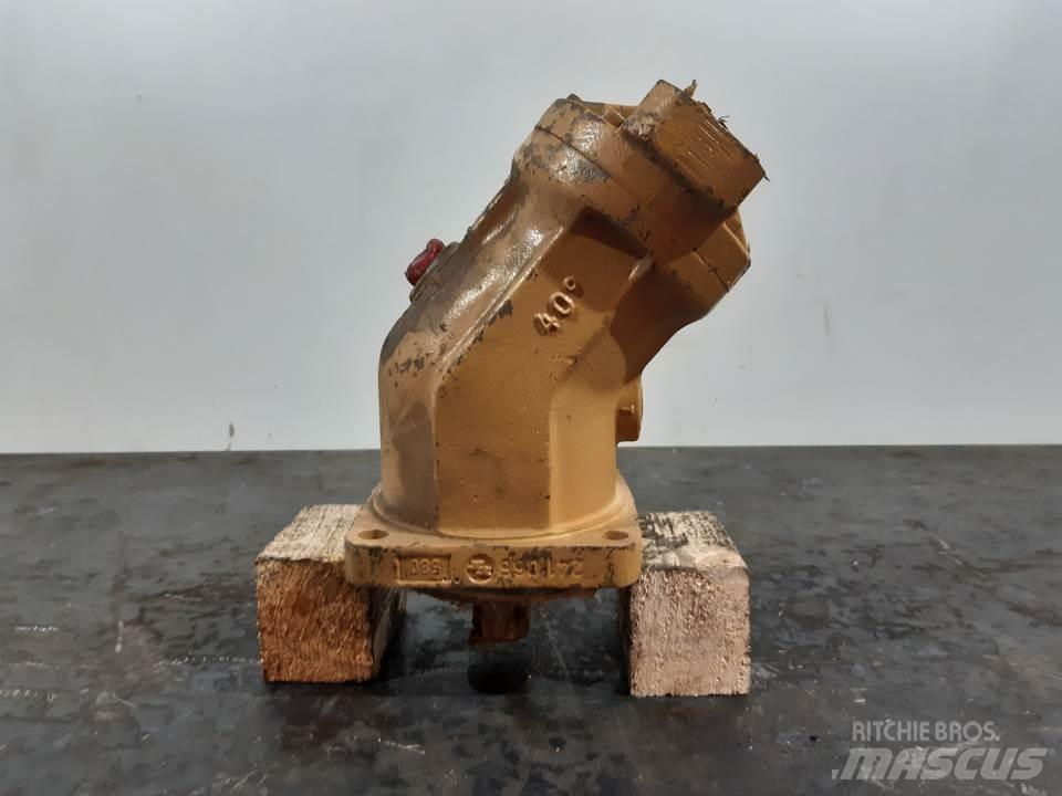 CAT 215 Гідравліка