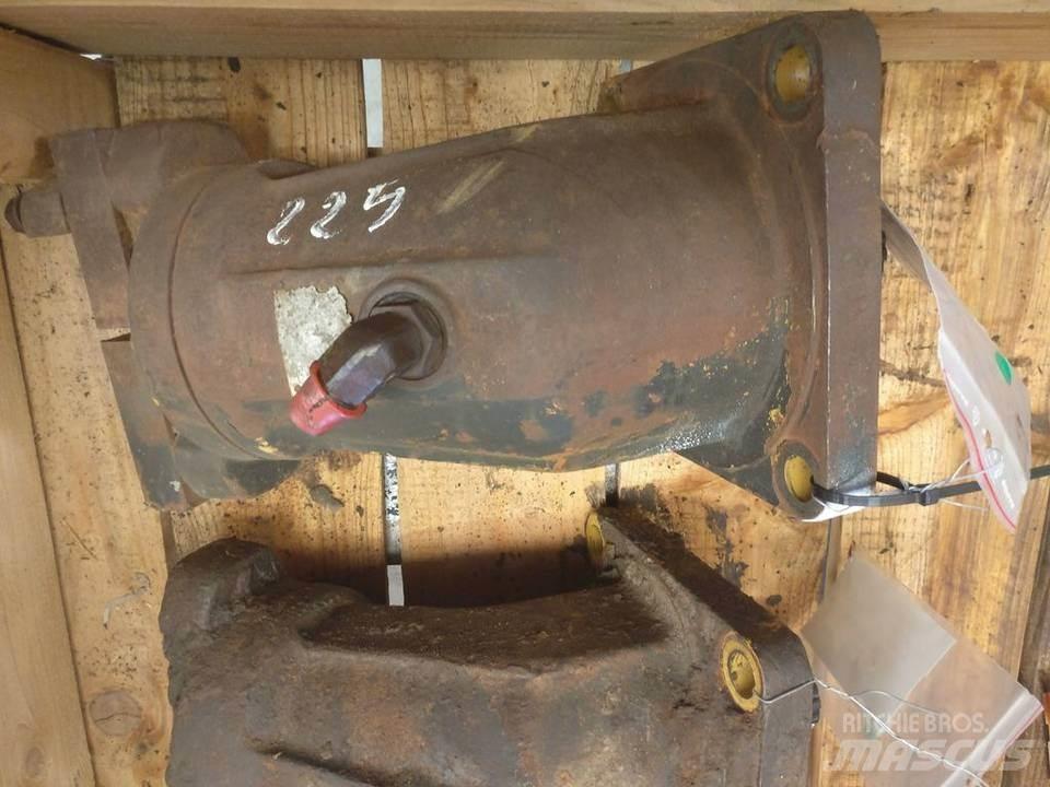 CAT 225B Гідравліка