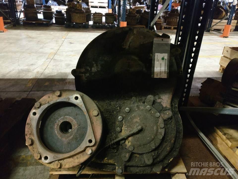 CAT 235D Коробка передач