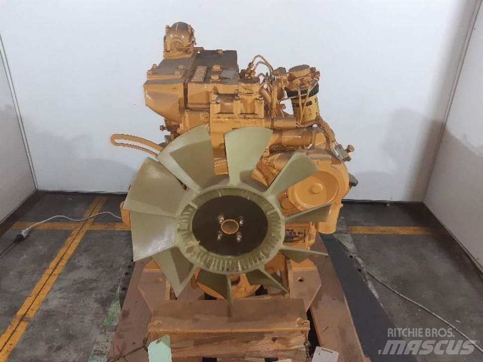 CAT 312CL Двигуни