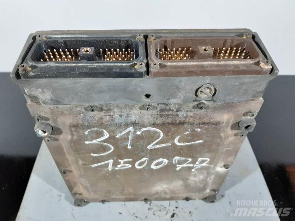 CAT 312CL Кабіна