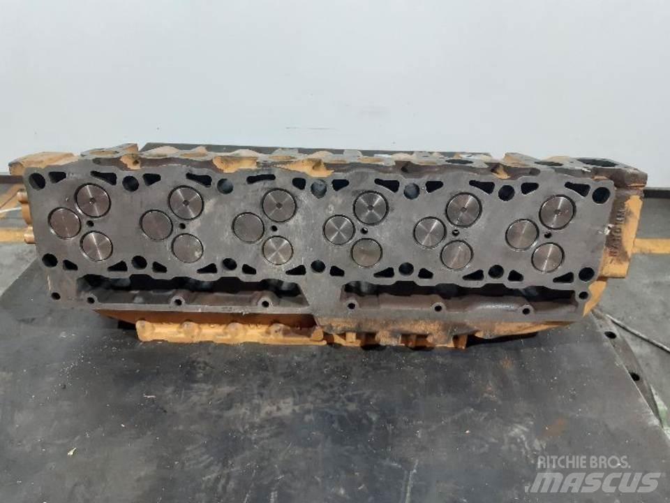 CAT 325C Двигуни