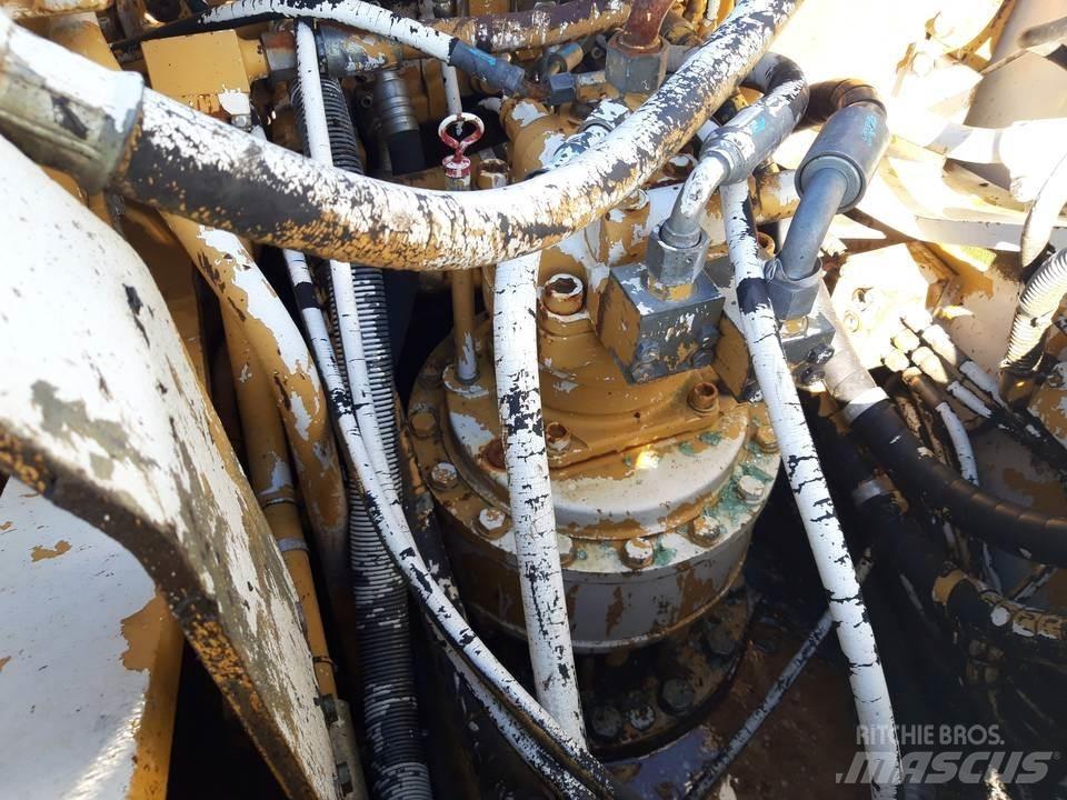 CAT 325LN Гідравліка