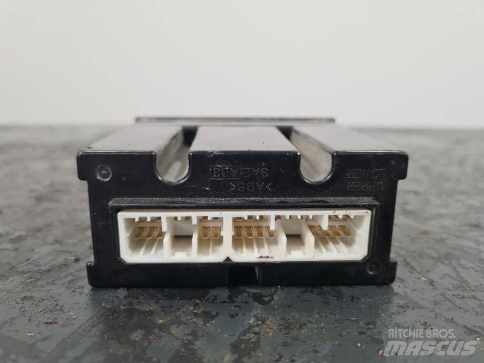 CAT 336DL Кабіна