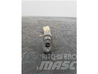 CAT 336DL Кабіна