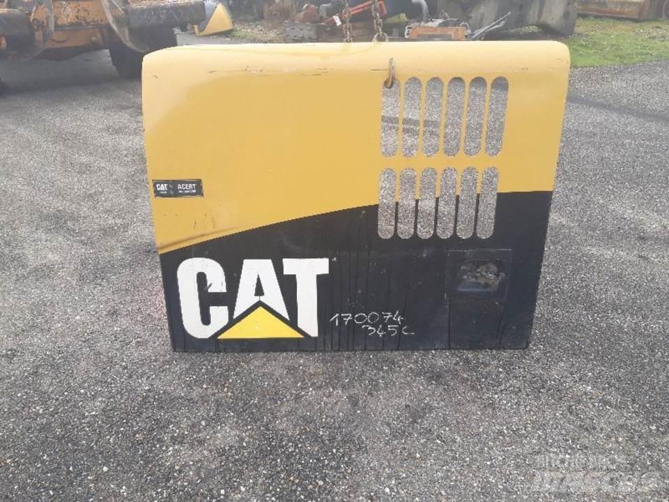 CAT 345C Кабіна