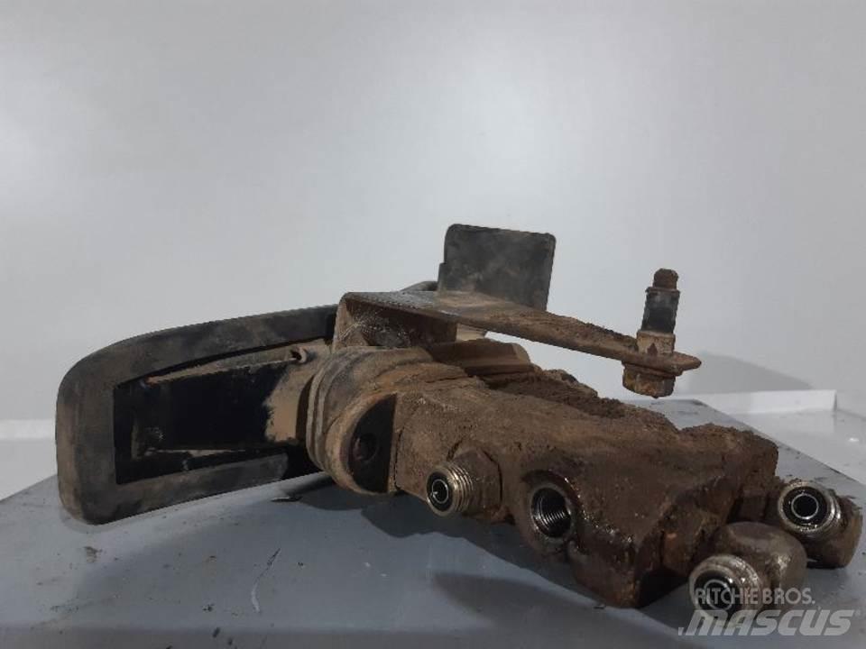 CAT 350 Кабіна
