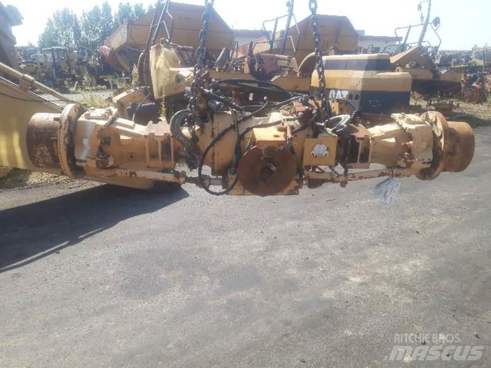 CAT 438B Коробка передач