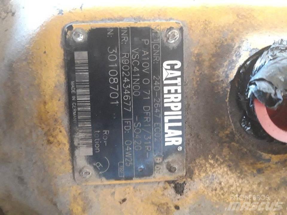 CAT 730 Гідравліка