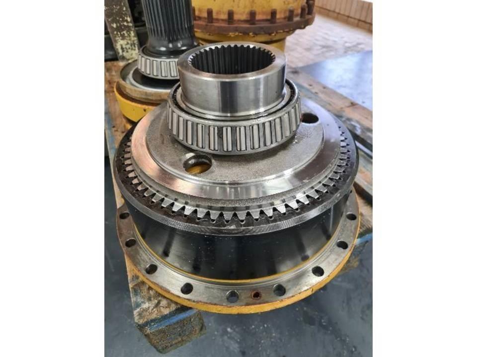 CAT 735 Коробка передач