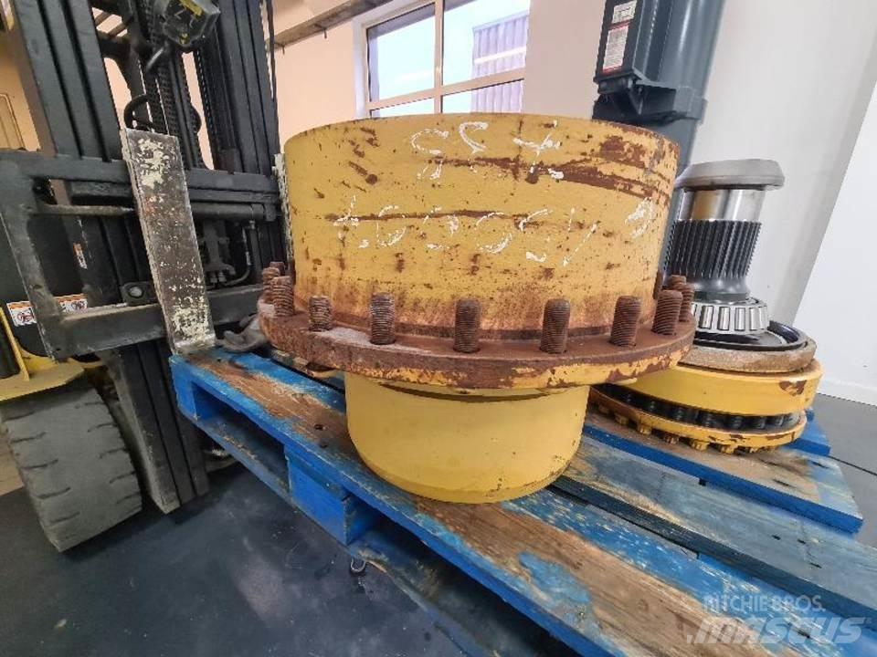 CAT 735 Коробка передач