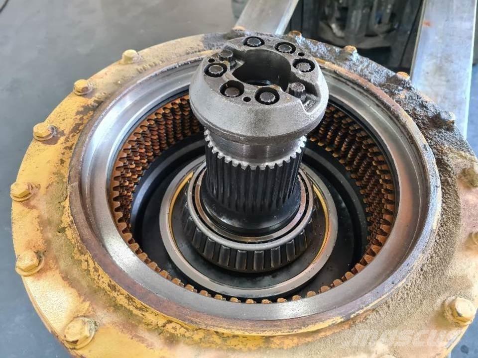 CAT 735 Коробка передач