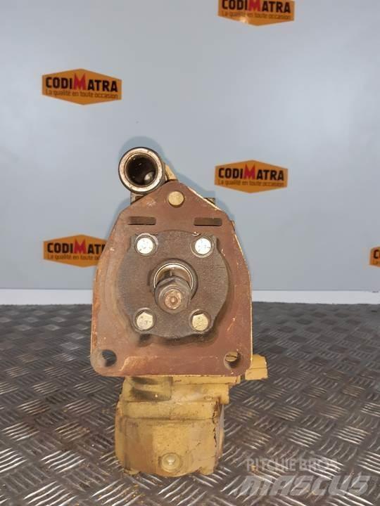 CAT 769C Двигуни